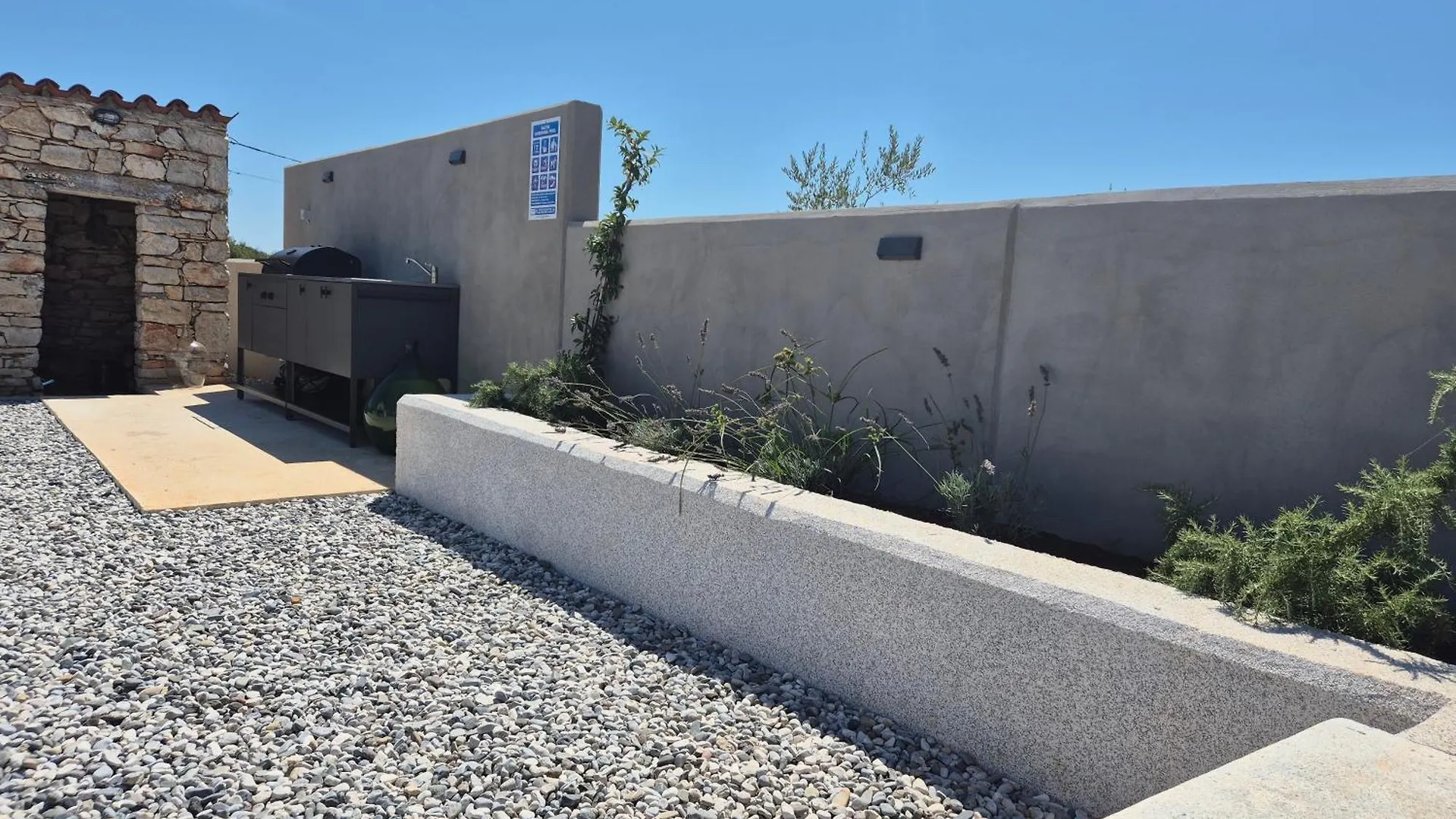 Stone Villa With Private Pool 普拉