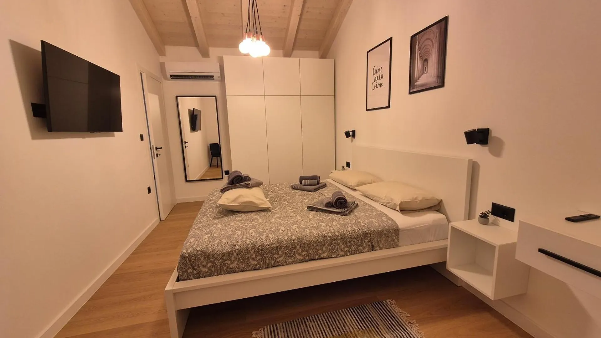 Stone Villa With Private Pool Pula