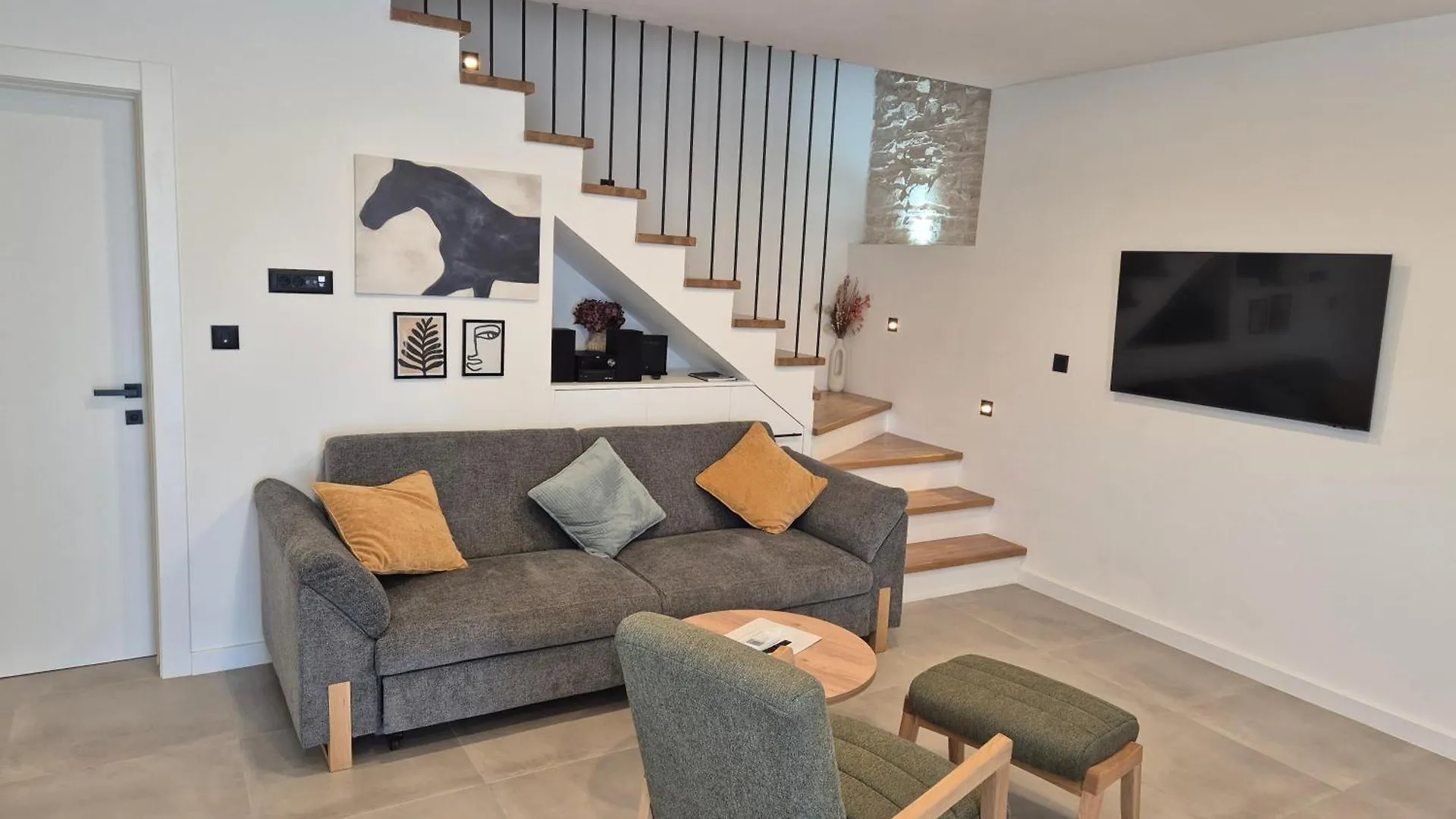 Stone Villa With Private Pool Pula